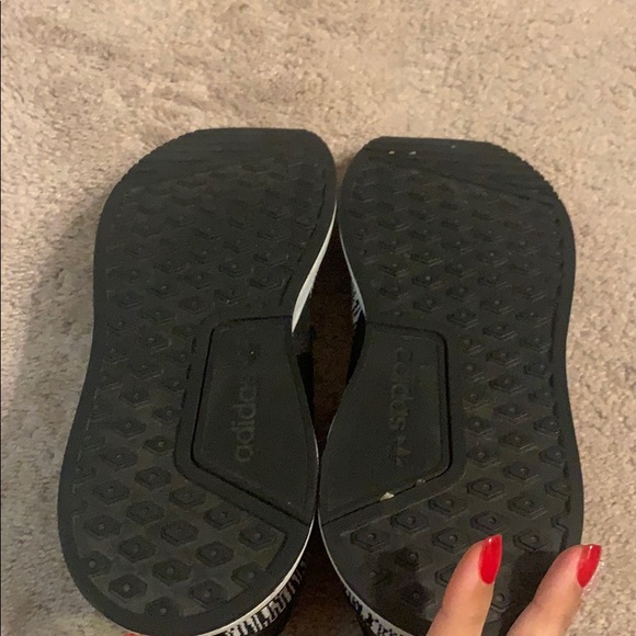 Adidas running shoes - Picture 3 of 4